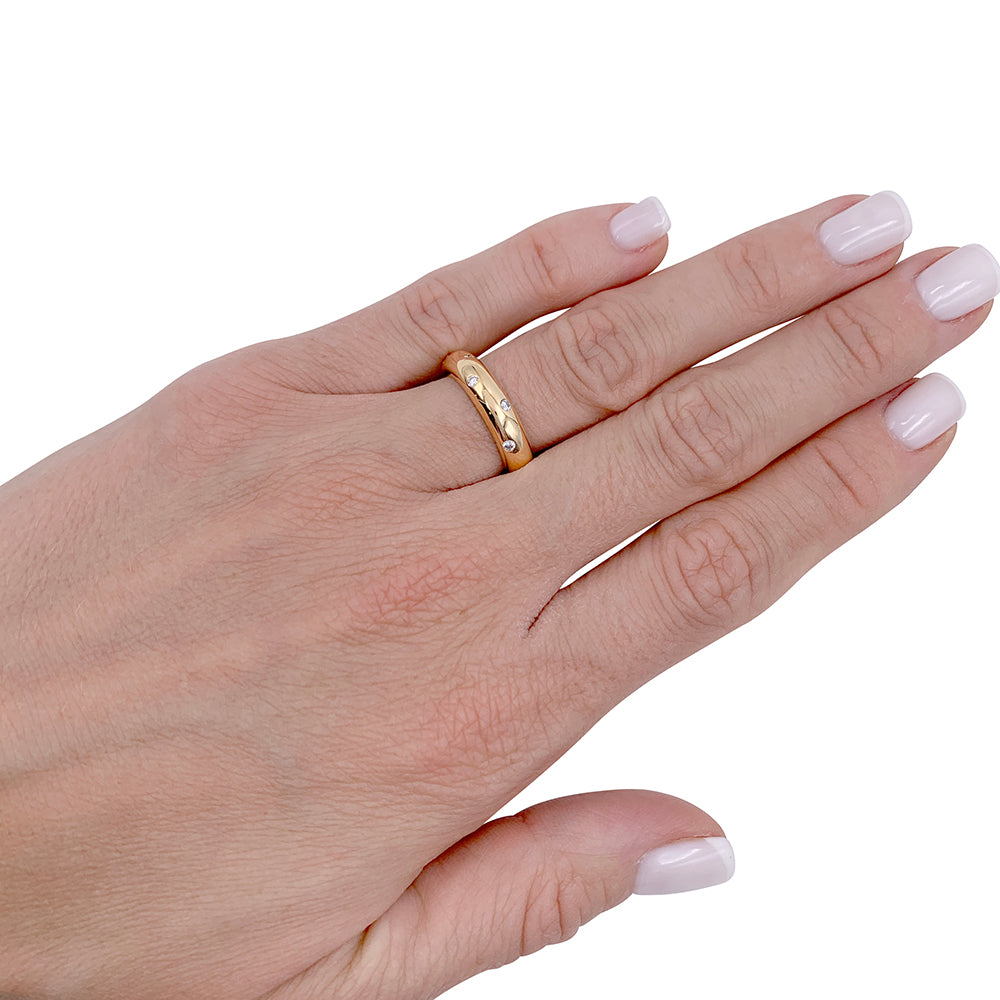 Chaumet yellow gold and diamond ring.