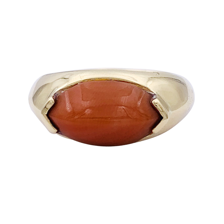 Bague O.J.Perrin, or jaune, corail.