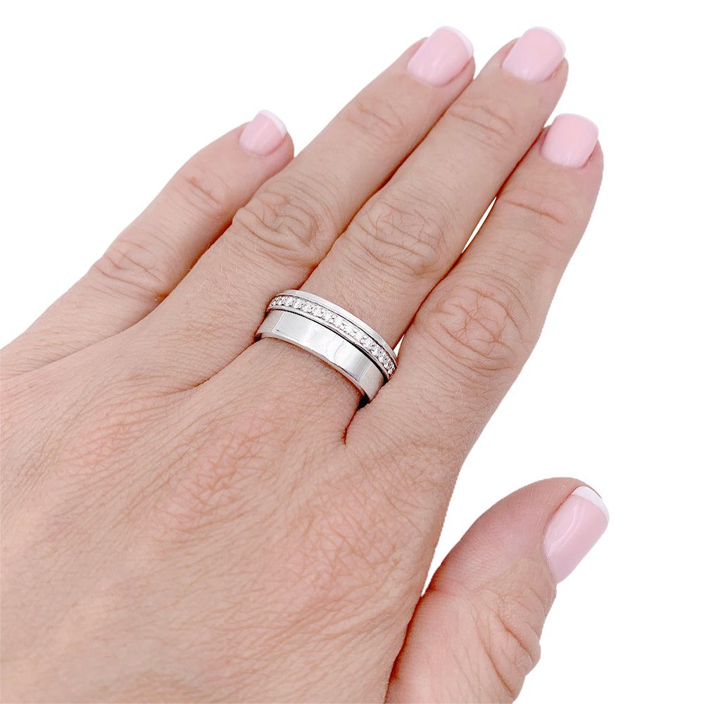 Piaget ring, "Possession", white gold, diamonds.