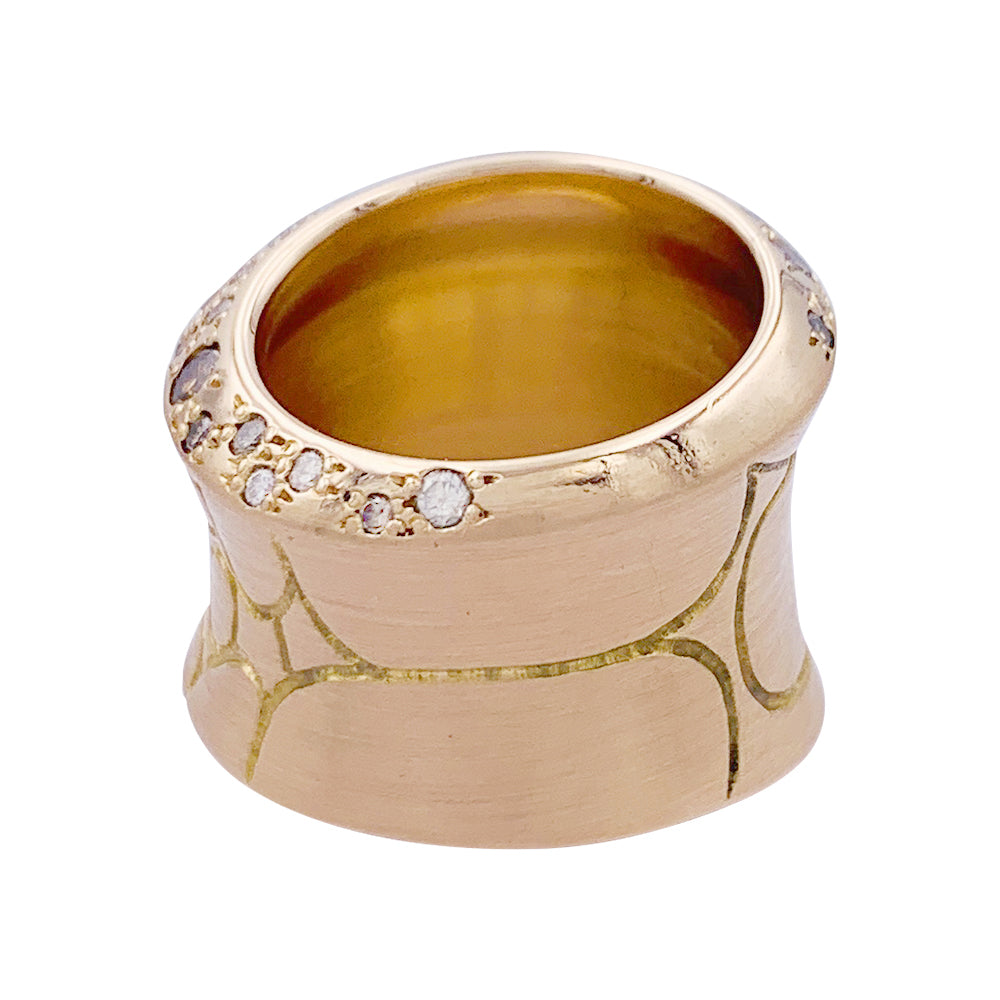 Pomellato ring, "Cocco", pink gold, brown diamonds.