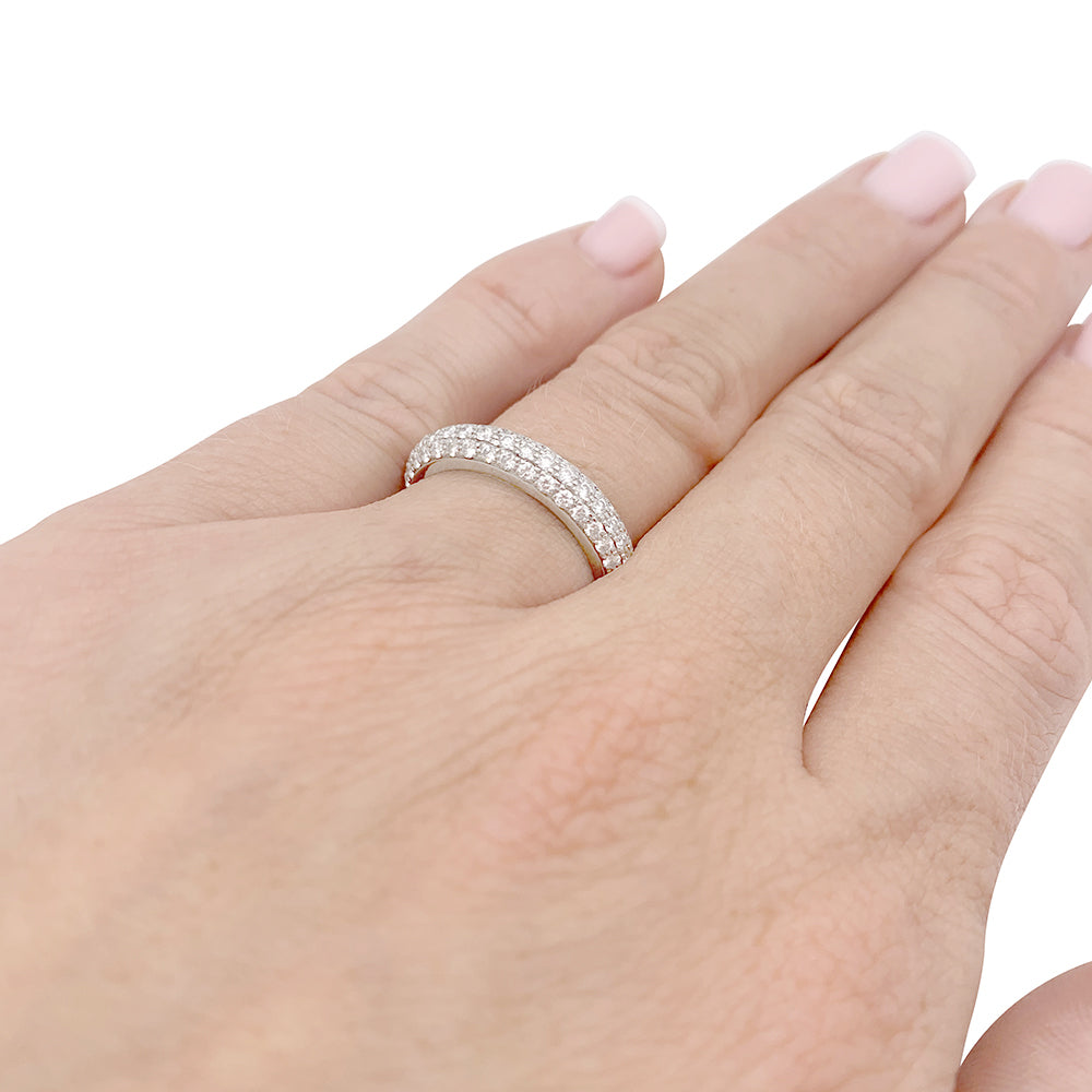 Alliance Cartier platine, diamants.