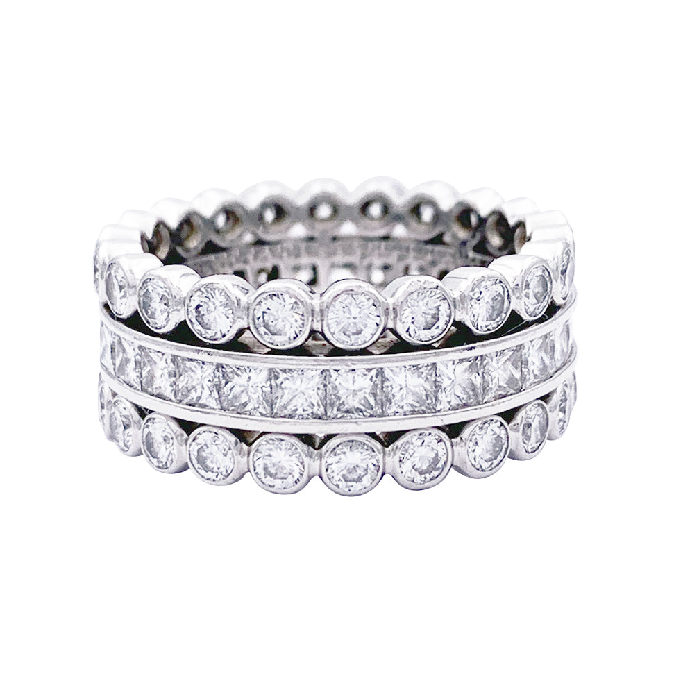 Bague Cartier, platine, diamants.