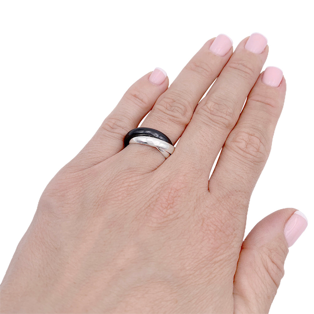 Cartier ring, "Trinity Céramique Classique", white gold and black ceramic.