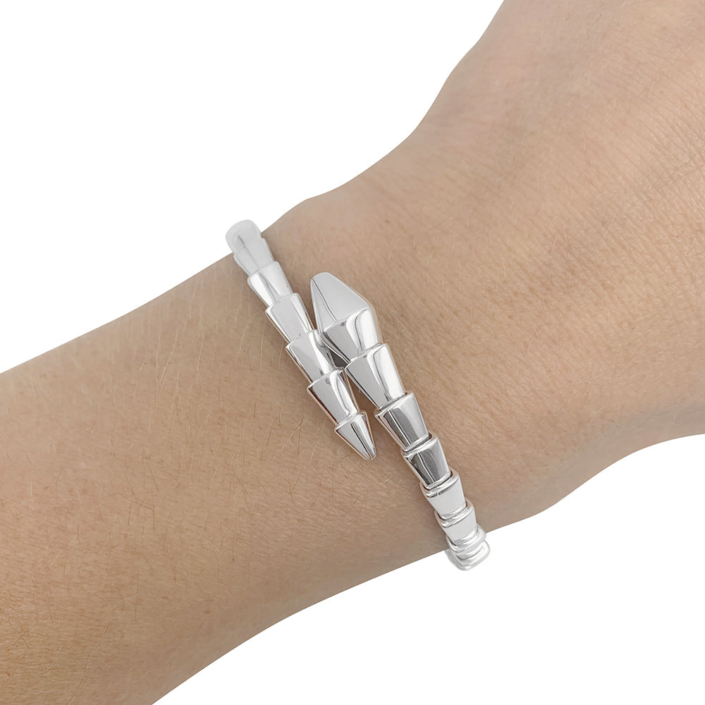 Bulgari white gold bracelet, “Serpenti Viper”.