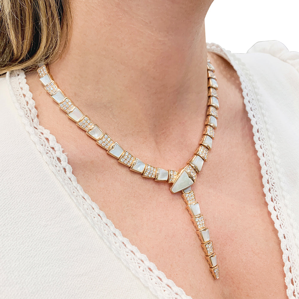 Bulgari necklace, “Serpenti Viper”, pink gold, mother-of-pearl and diamonds.