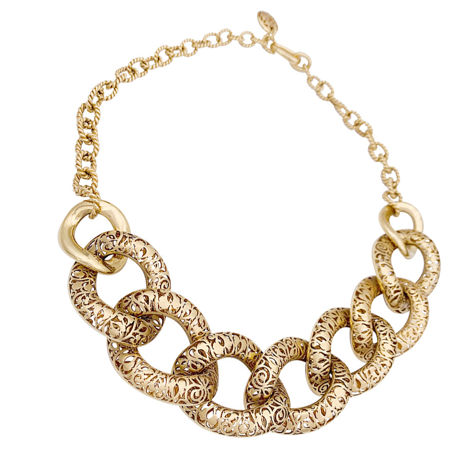 Collier Pomellato, "Arabesque", or rose.