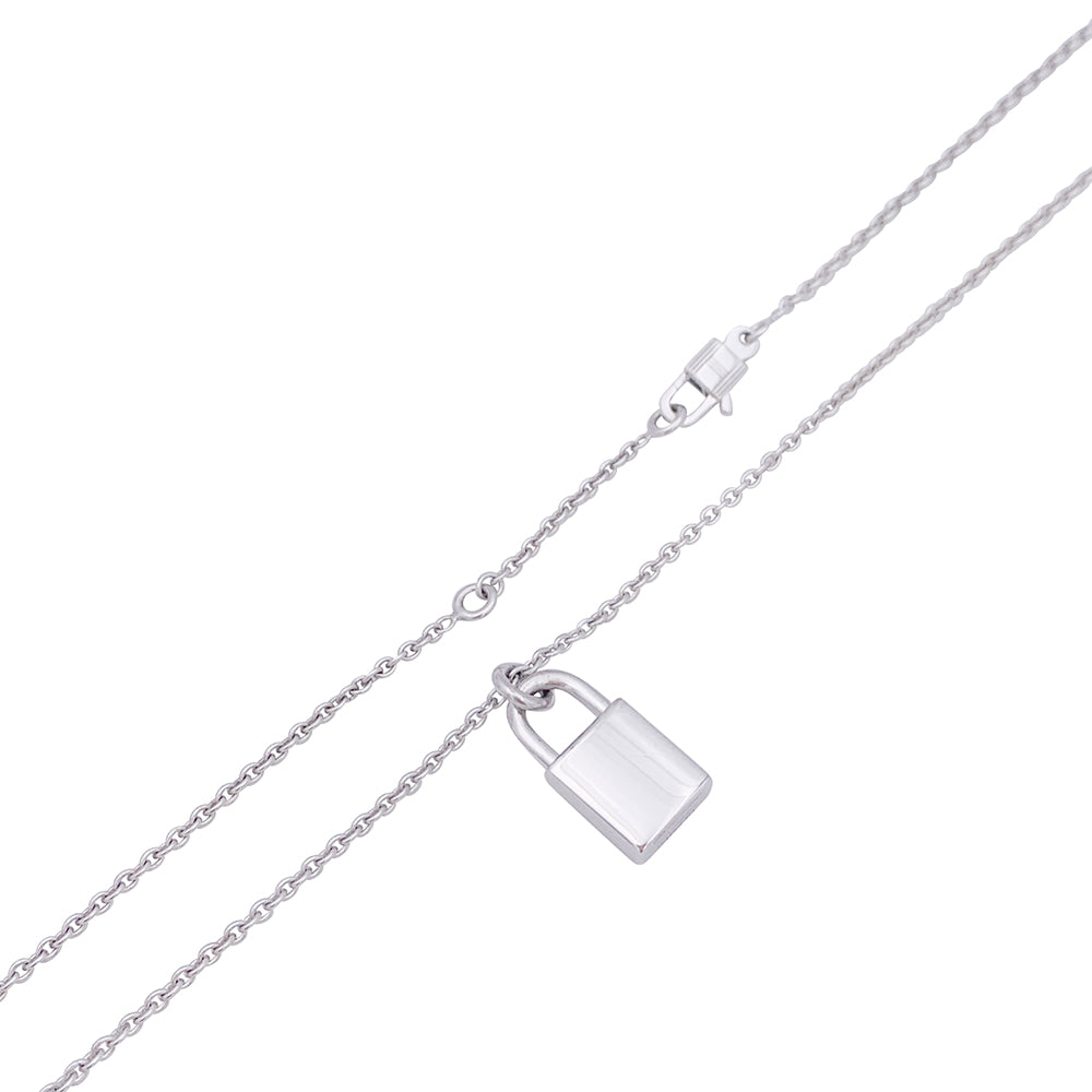Hermès “Kelly Cadenas” necklace in white gold, diamonds.