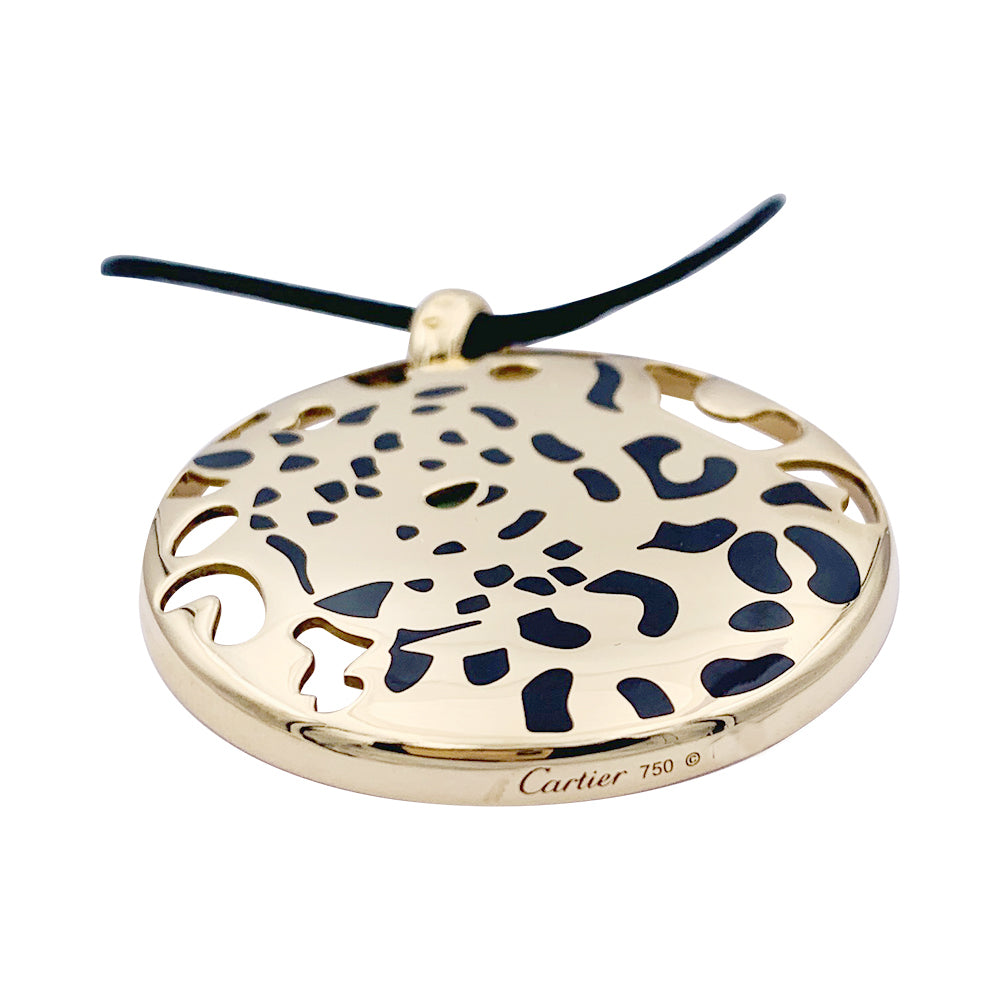 Cartier pendant, "Cartier Sauvage", in yellow gold, enamel and tsavorite.