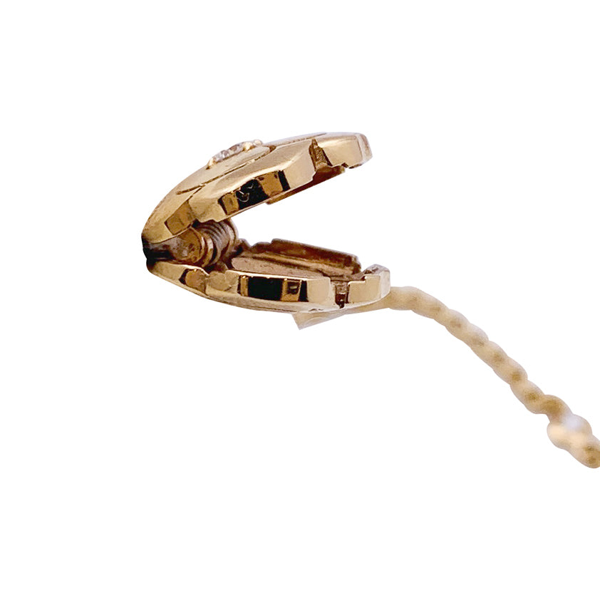 Chanel transformable necklace, “Les Infinis de Camélia”, in pink gold, diamonds.