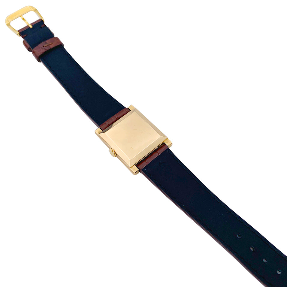 Montre Jaeger Lecoultre, or rose, bracelet cuir.