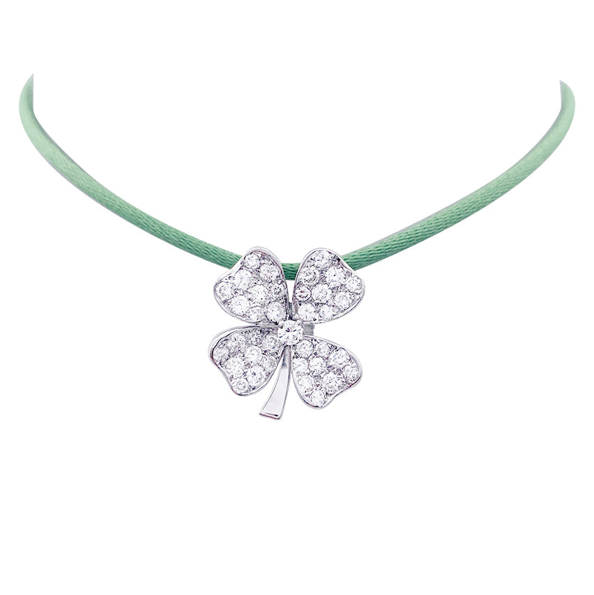 Pendentif Fred, "Trèfle", or blanc et diamants.