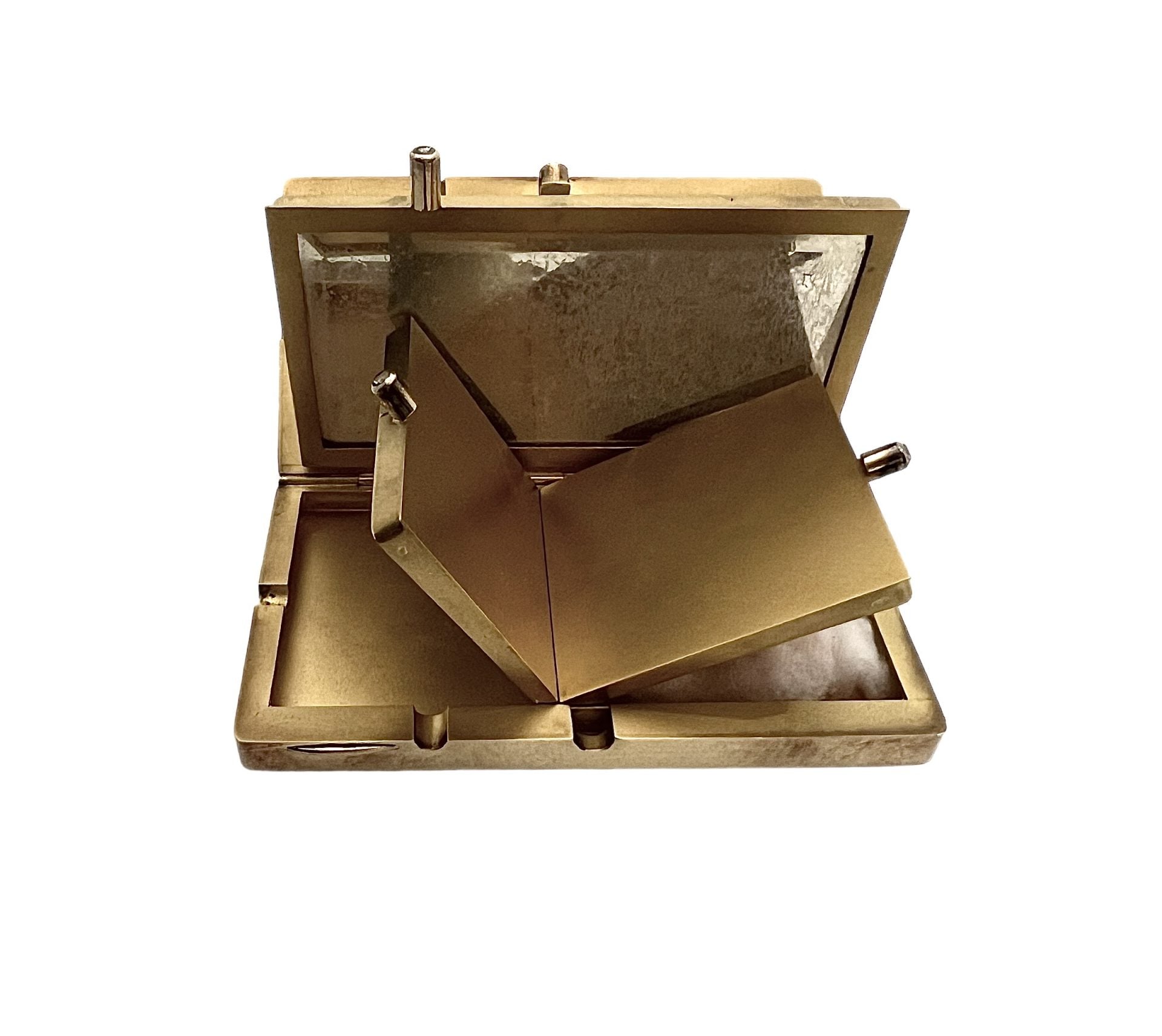 A gold minaudière by Ravasco