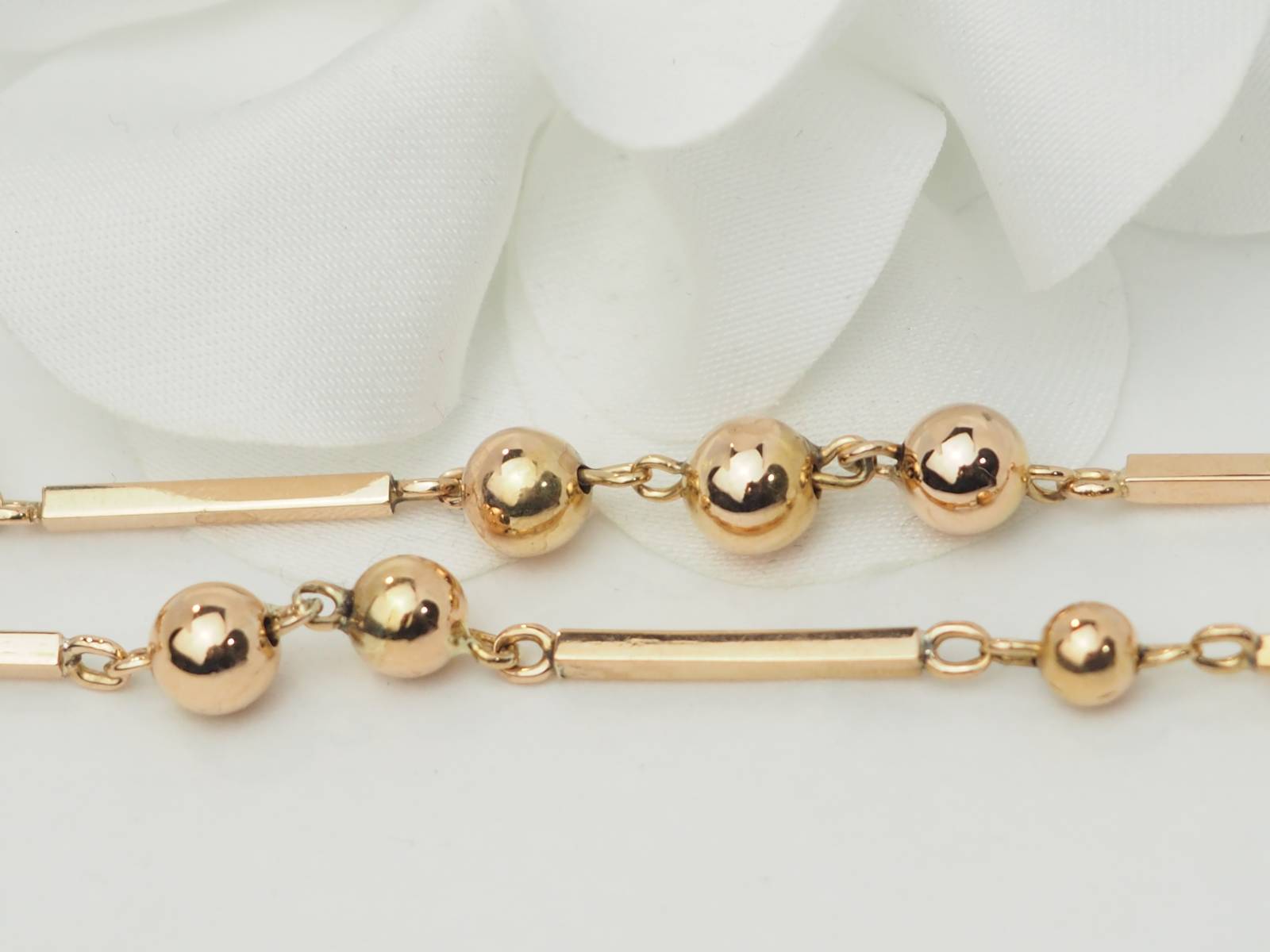 Bracelet ligne diamants en or blanc.