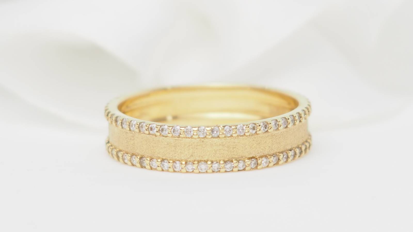 Bague Mauboussin "La vie Parisienne" or jaune et diamants