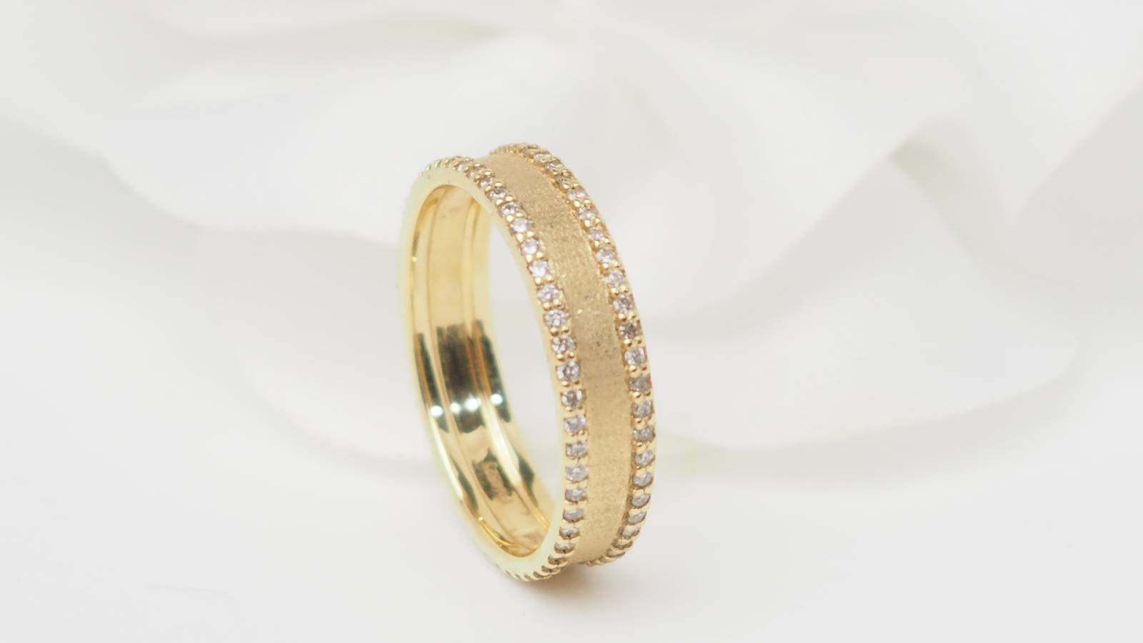 Bague Mauboussin "La vie Parisienne" or jaune et diamants
