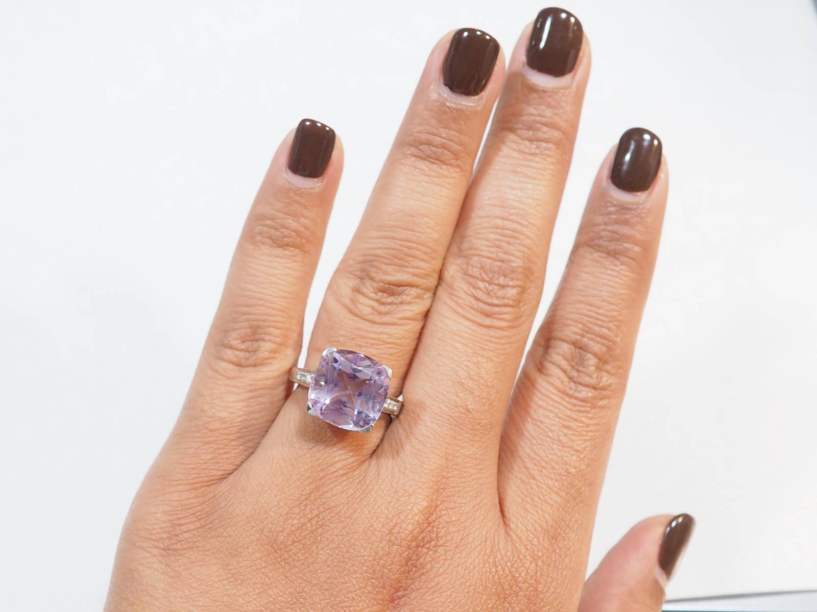 Boutons de manchette Cartier, "Santos Dumont", or et acier.