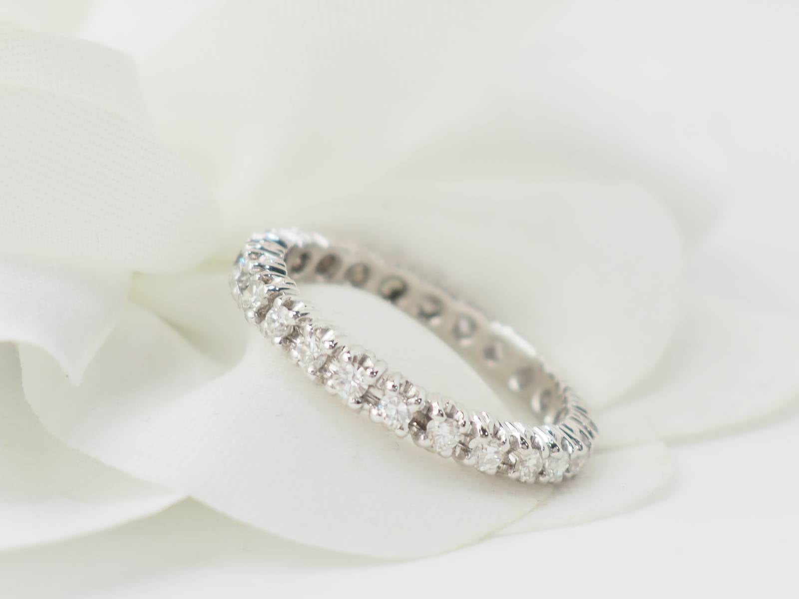 Alliance américaine en or blanc et diamants 0,75ct