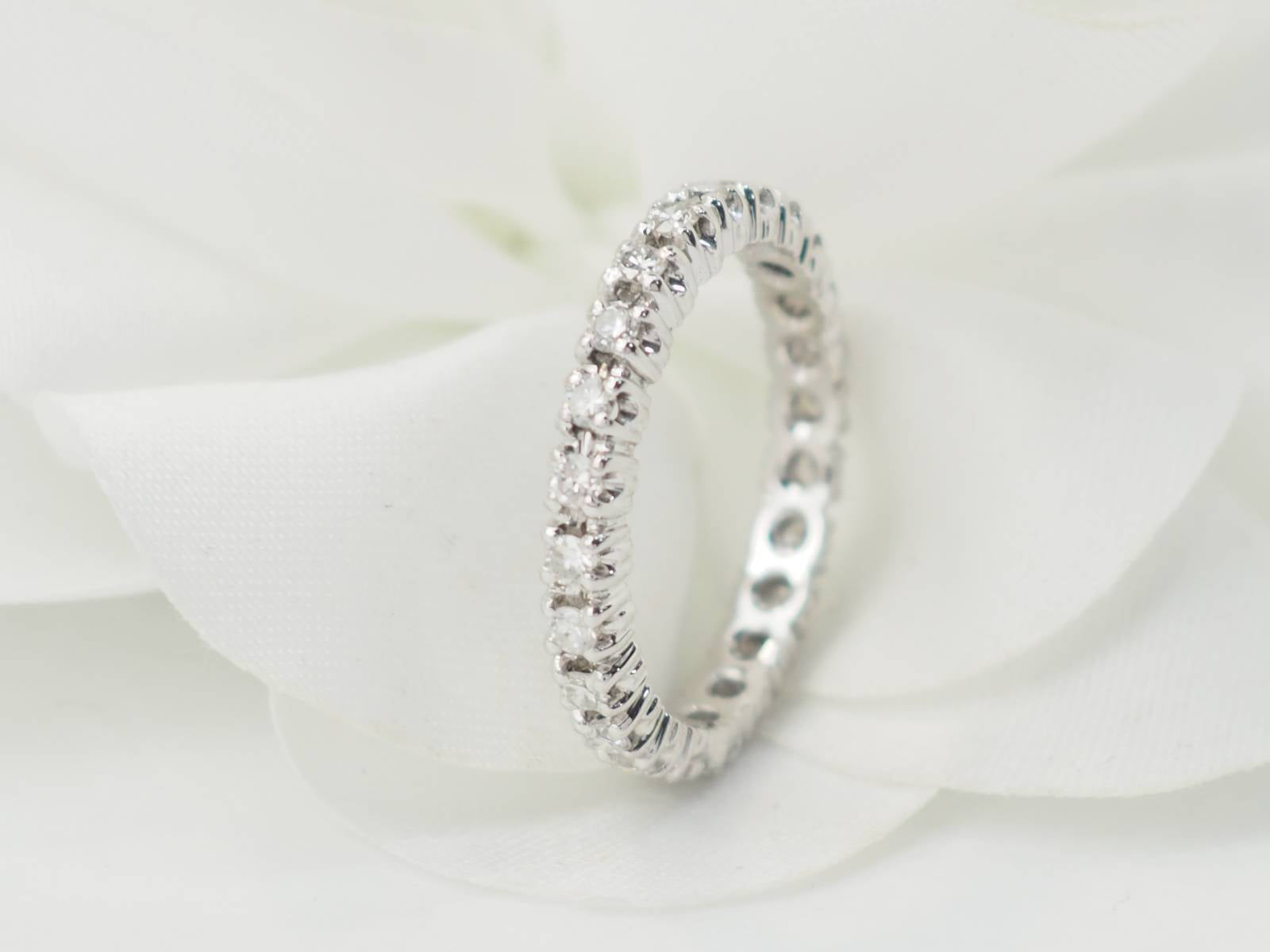 Alliance américaine en or blanc et diamants 0,75ct