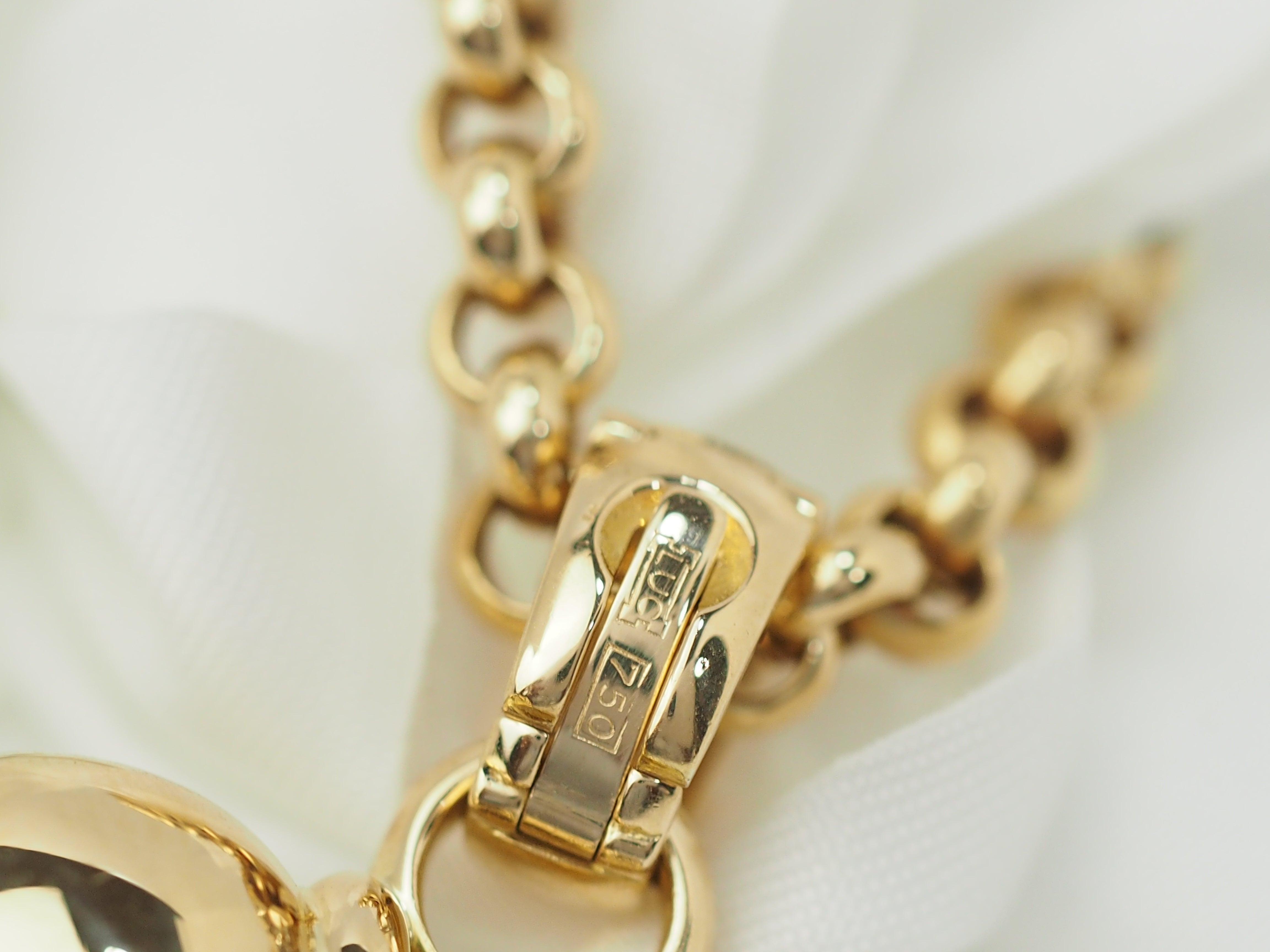 Collier Chopard Happy Diamonds en or jaune et diamant