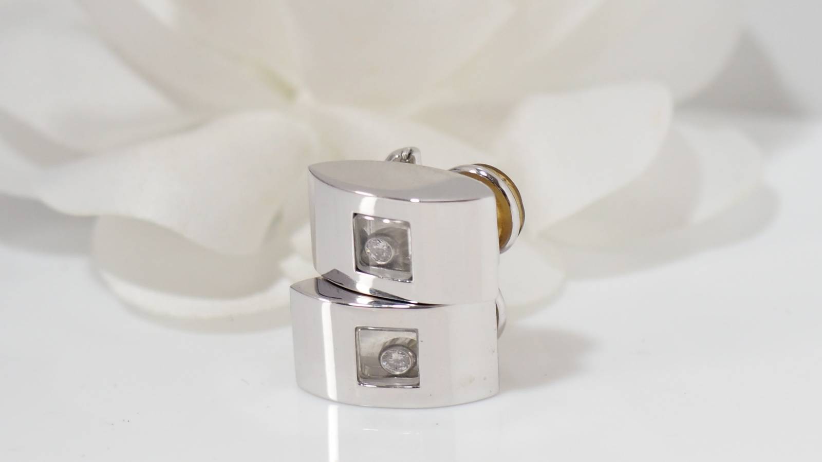 Chopard, Happy Diamonds earrings