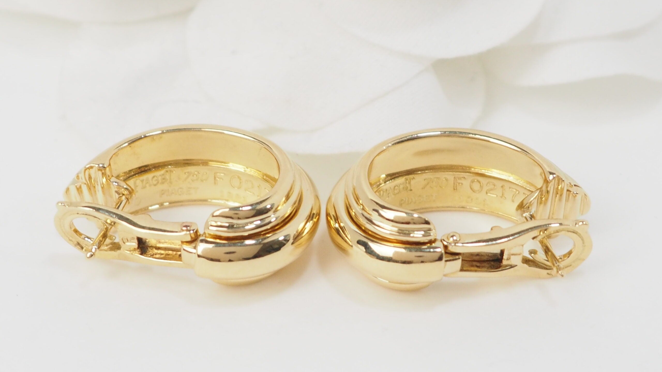 Piaget Possession Earrings