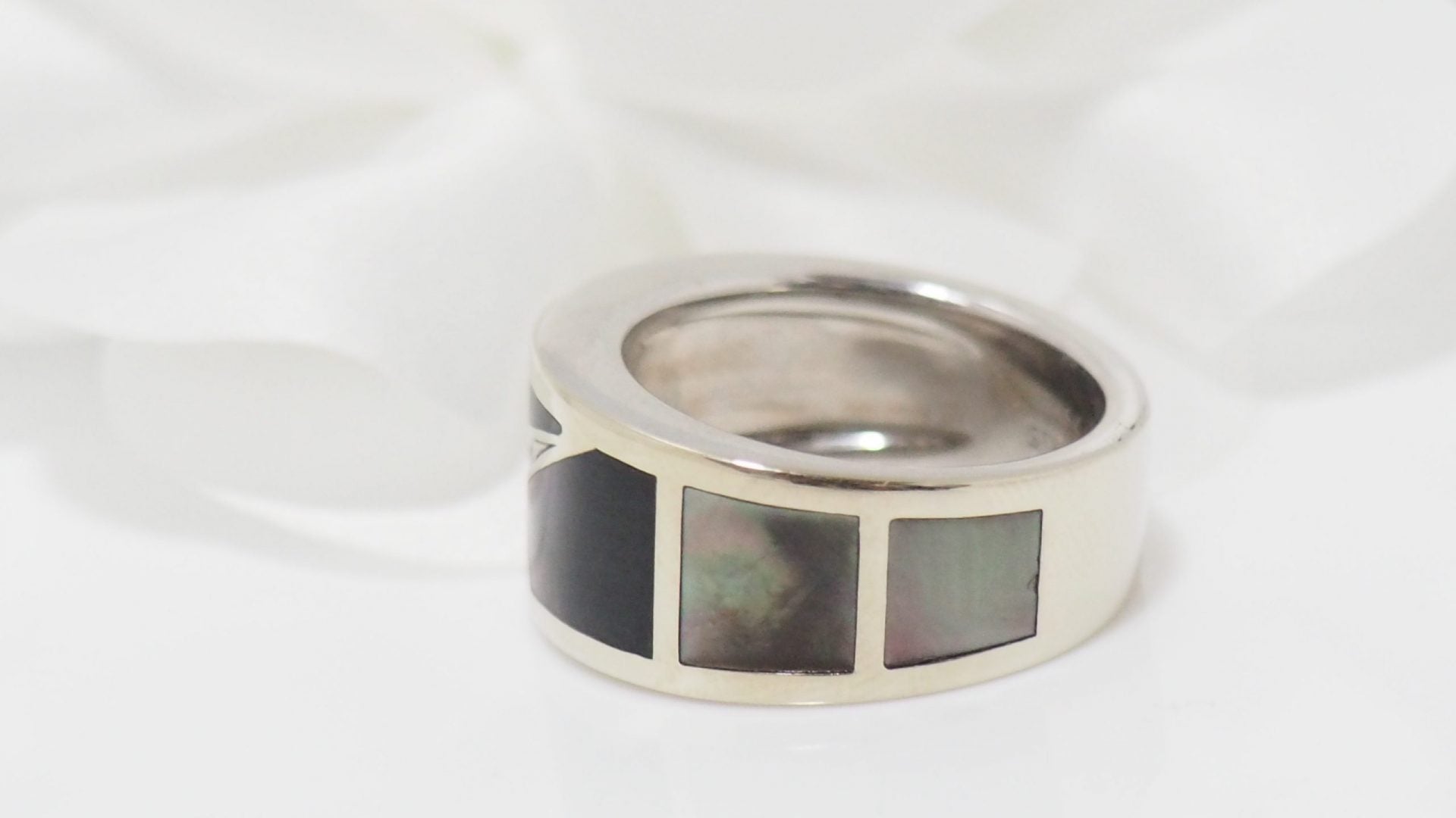 Mauboussin, Etoile Beauté ring