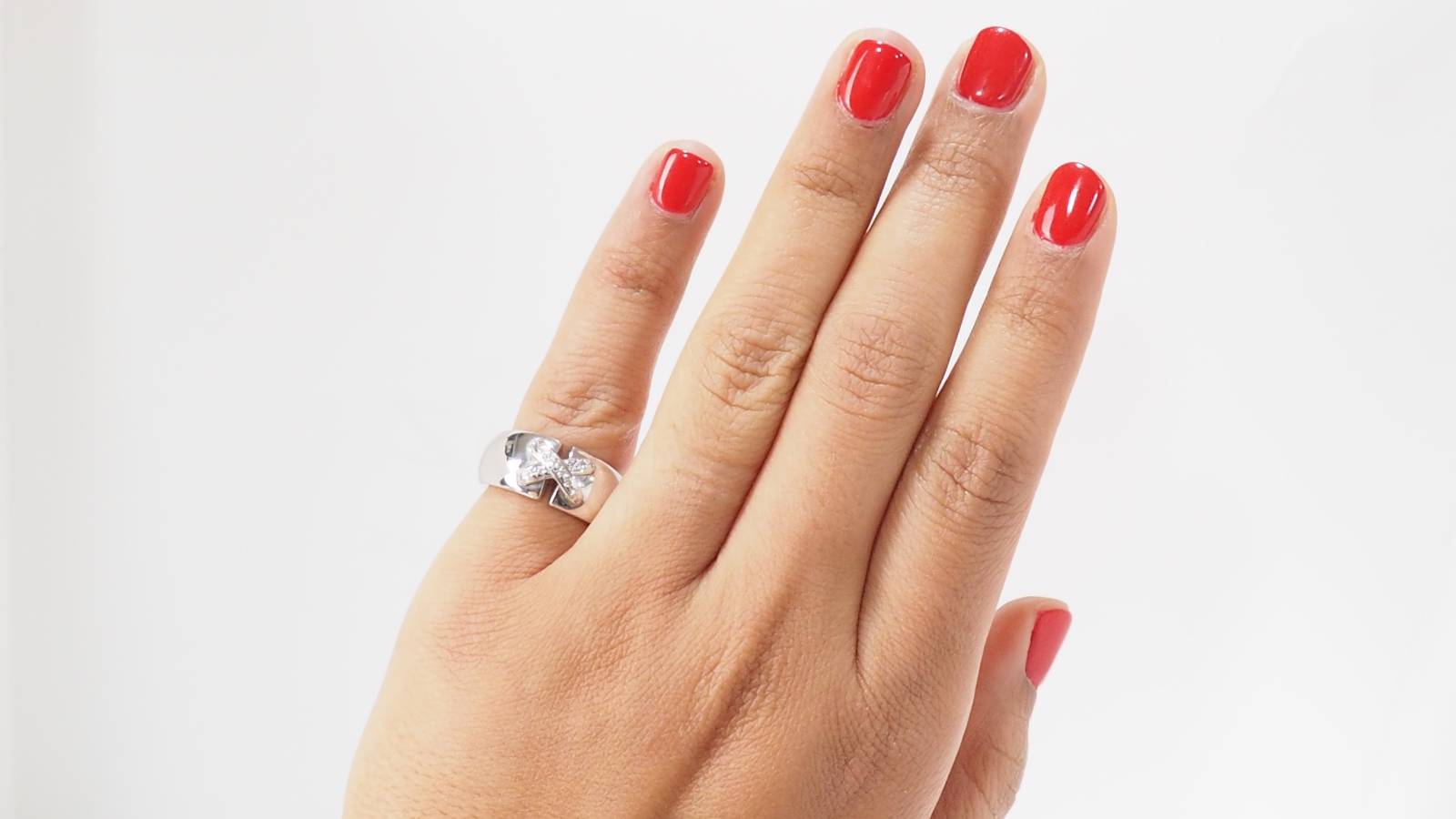 Bague Chaumet double Liens en or blanc et diamants