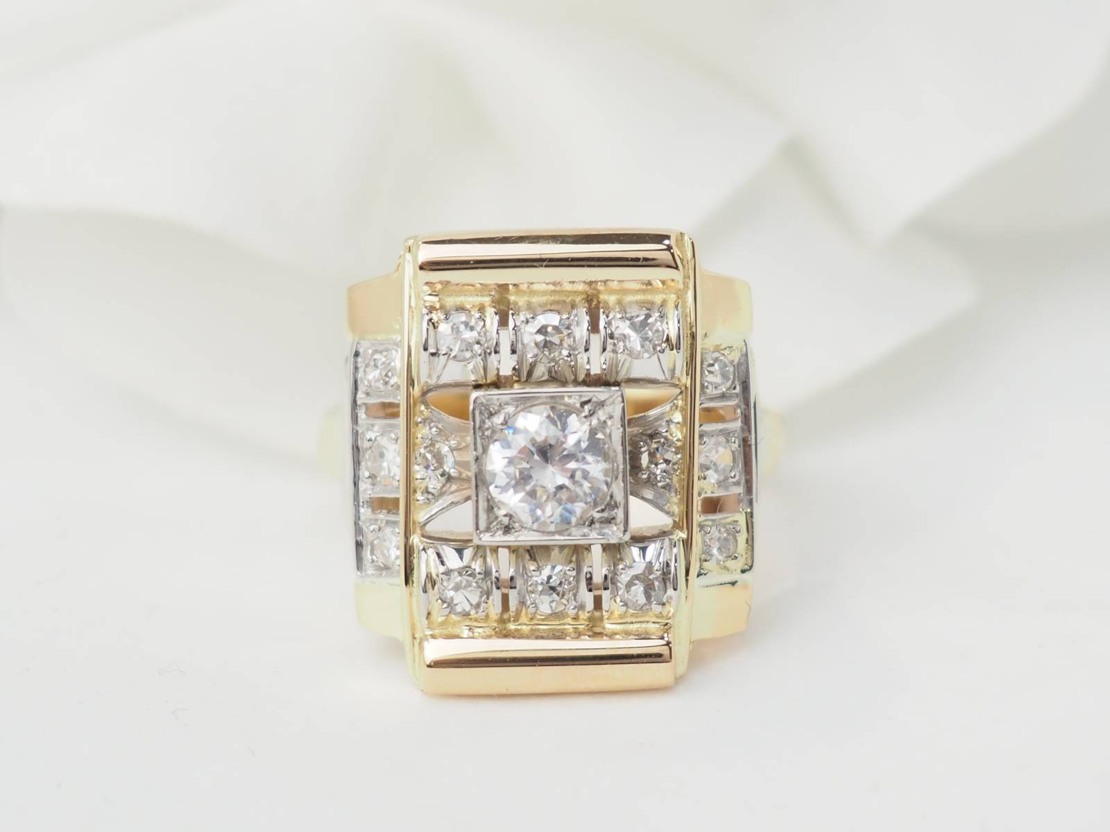 Bague Tank en or jaune et diamants années 40 Maison ELOE