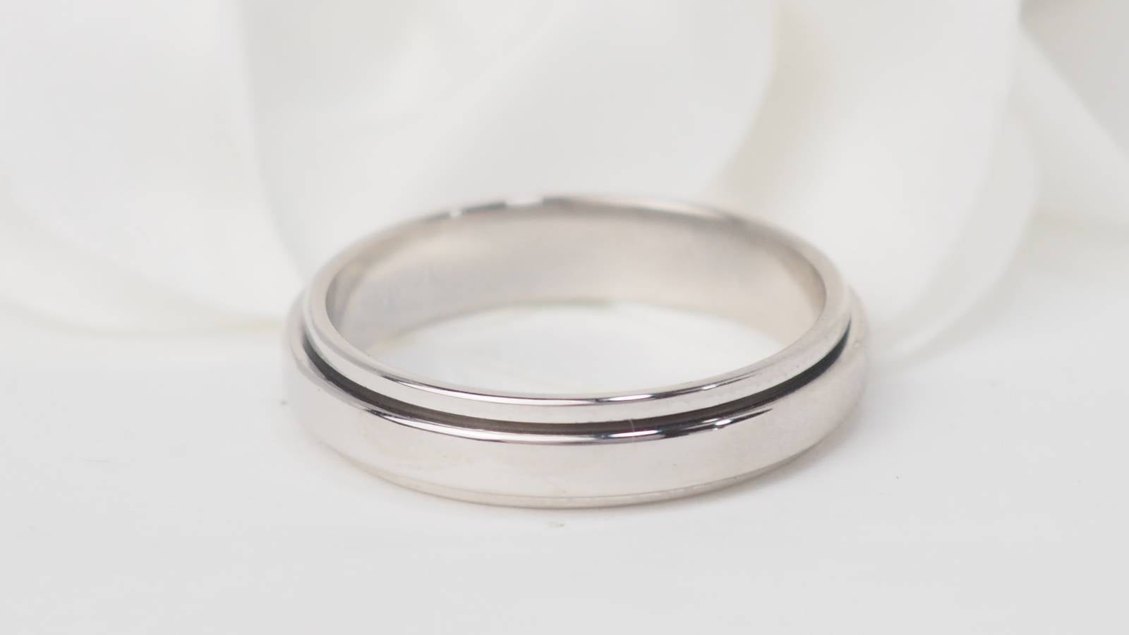 Alliance Piaget Possession en or blanc