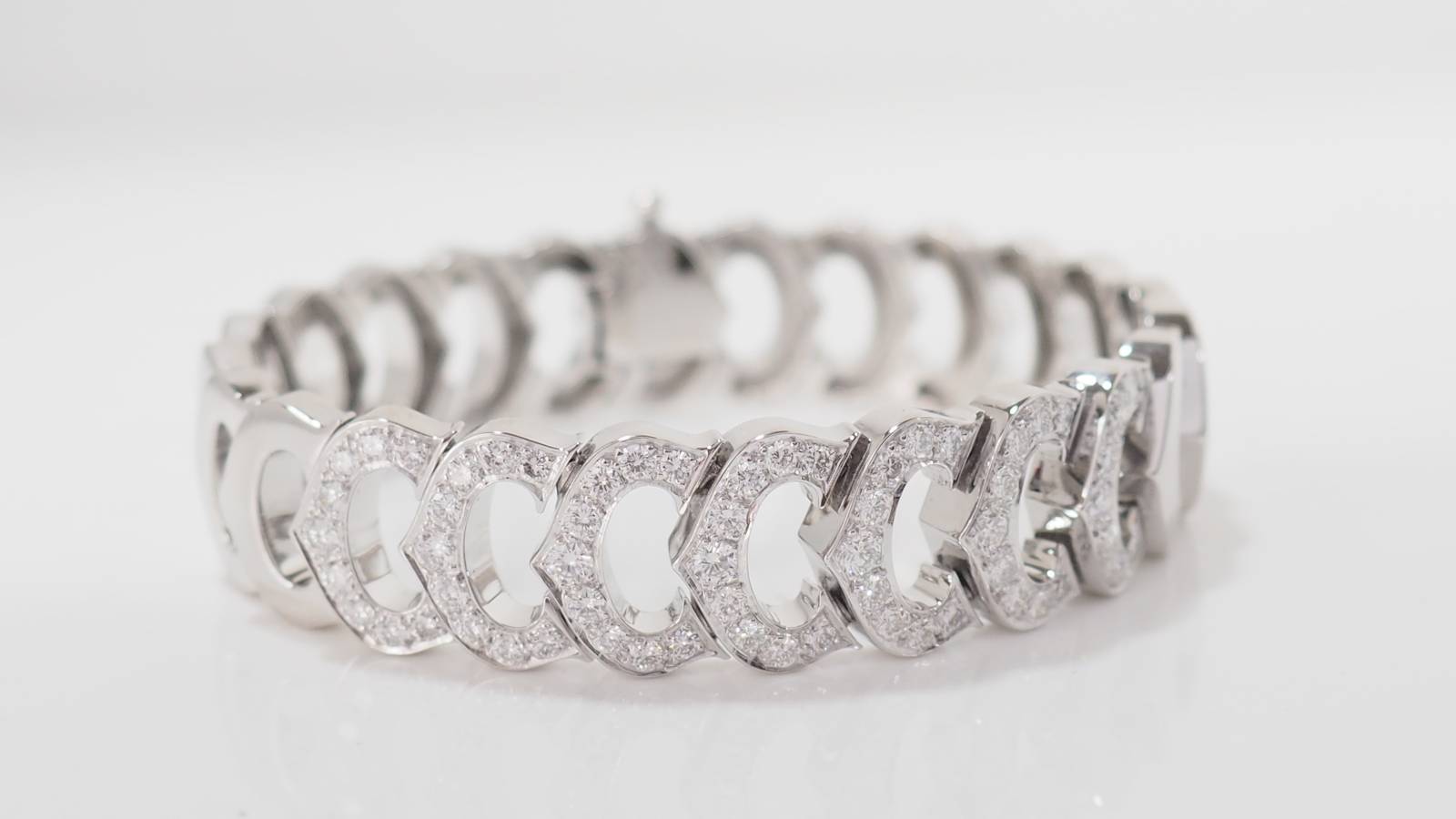 Bracelet C de Cartier Or blanc et Diamants