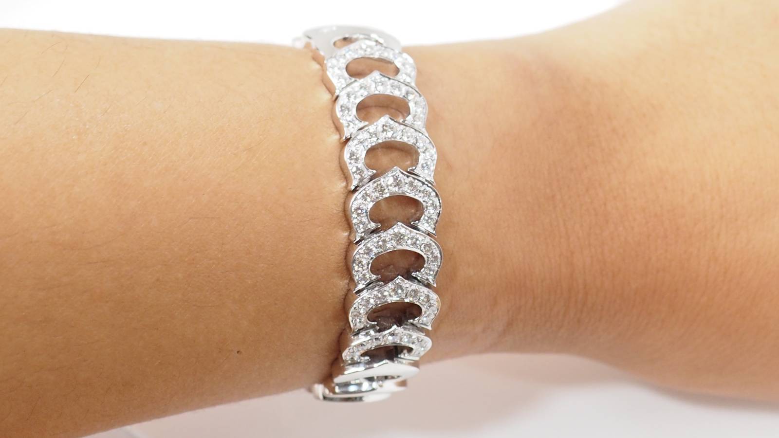 Bracelet C de Cartier Or blanc et Diamants