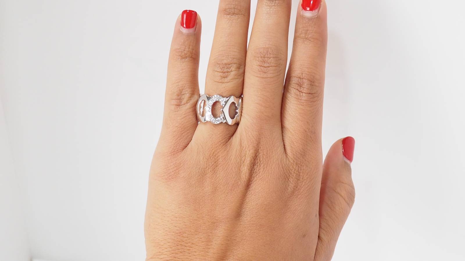 Bague collection C Cartier en or blanc et diamants