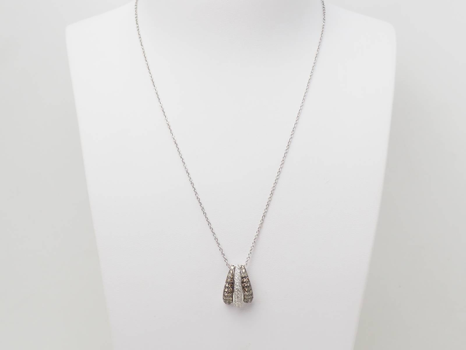 Collier pendentif en or blanc et diamants