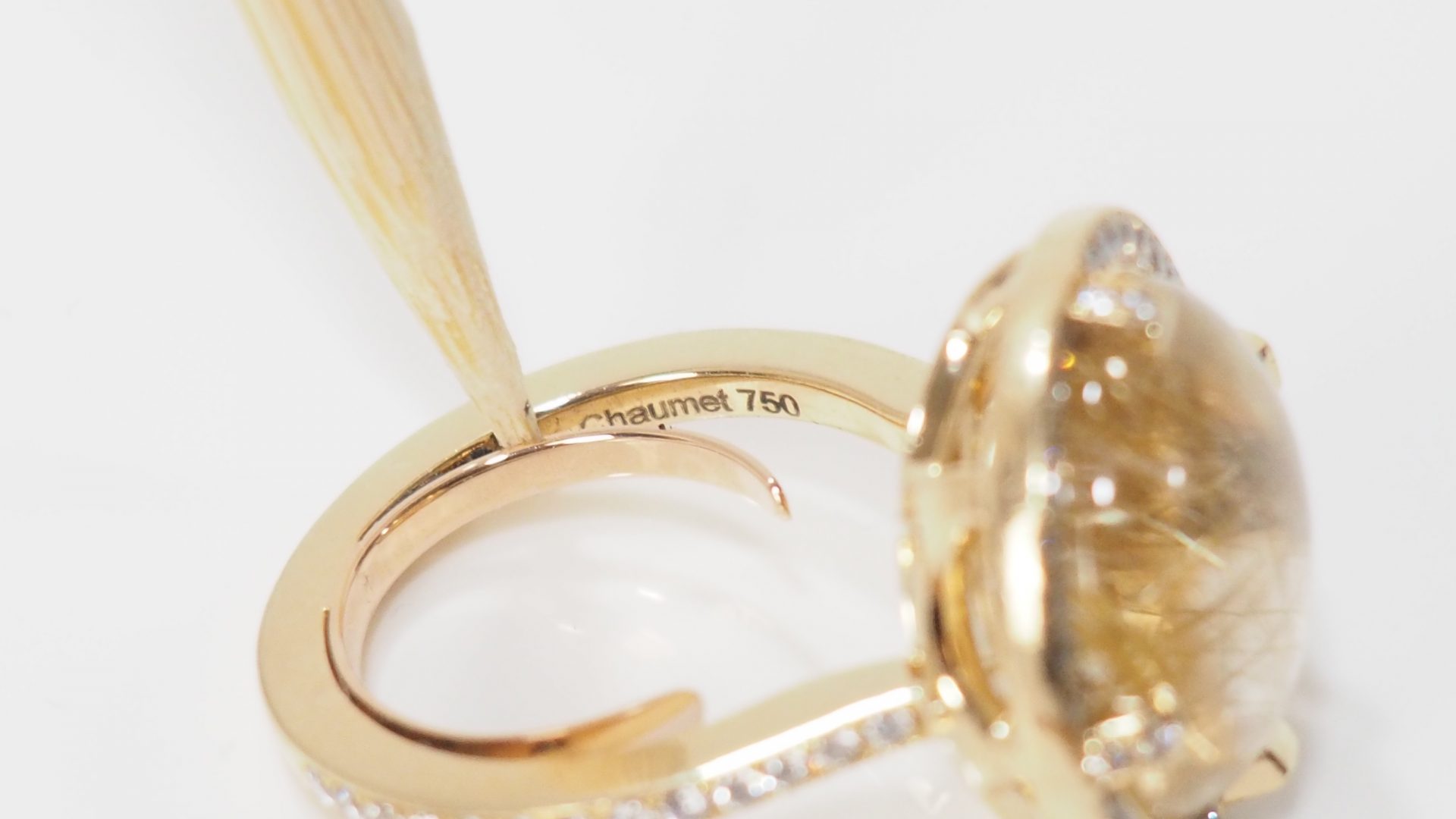 Chaumet ring in yellow gold, rutilated quartz and diamonds