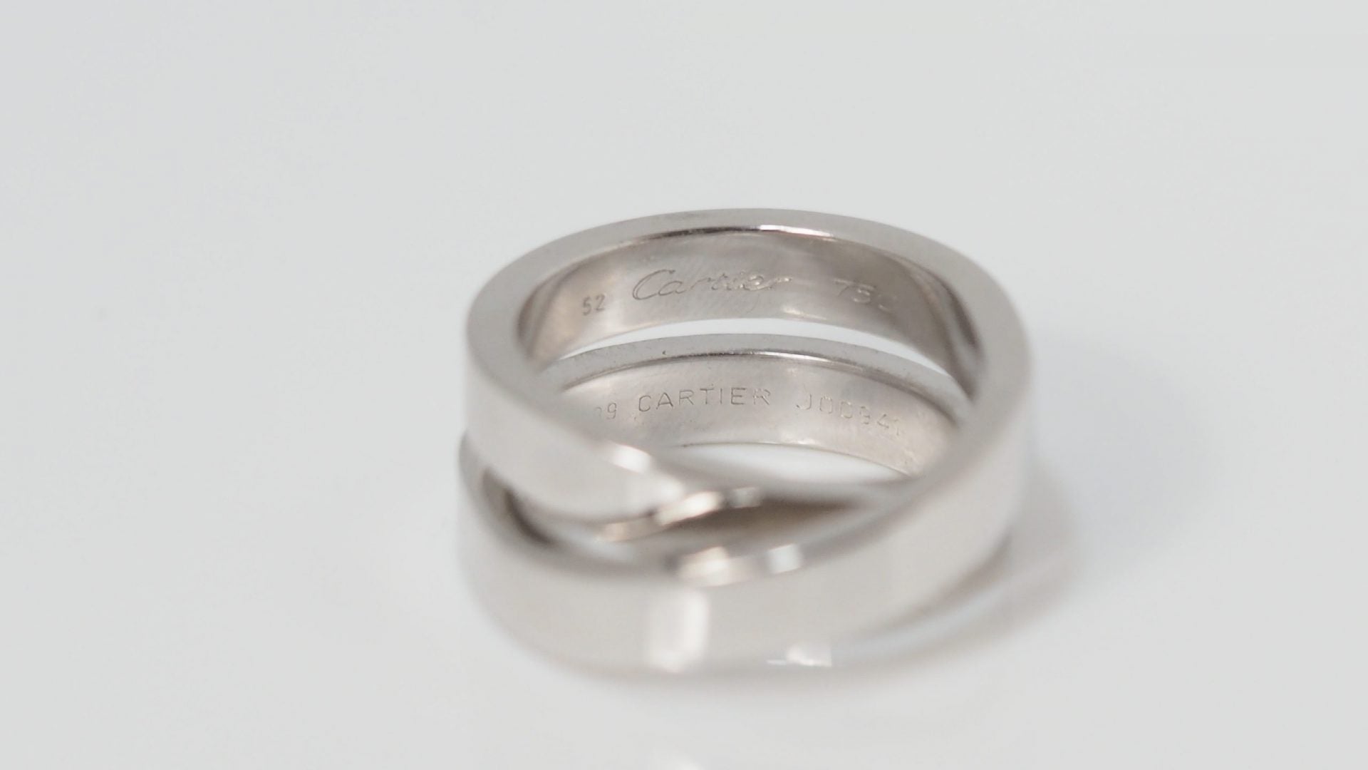 Cartier, Paris Nouvelle Vague ring, white gold