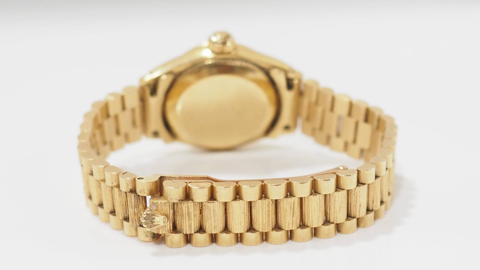 Montre Rolex Lady Oyster Perpetual Date Just en or sur or