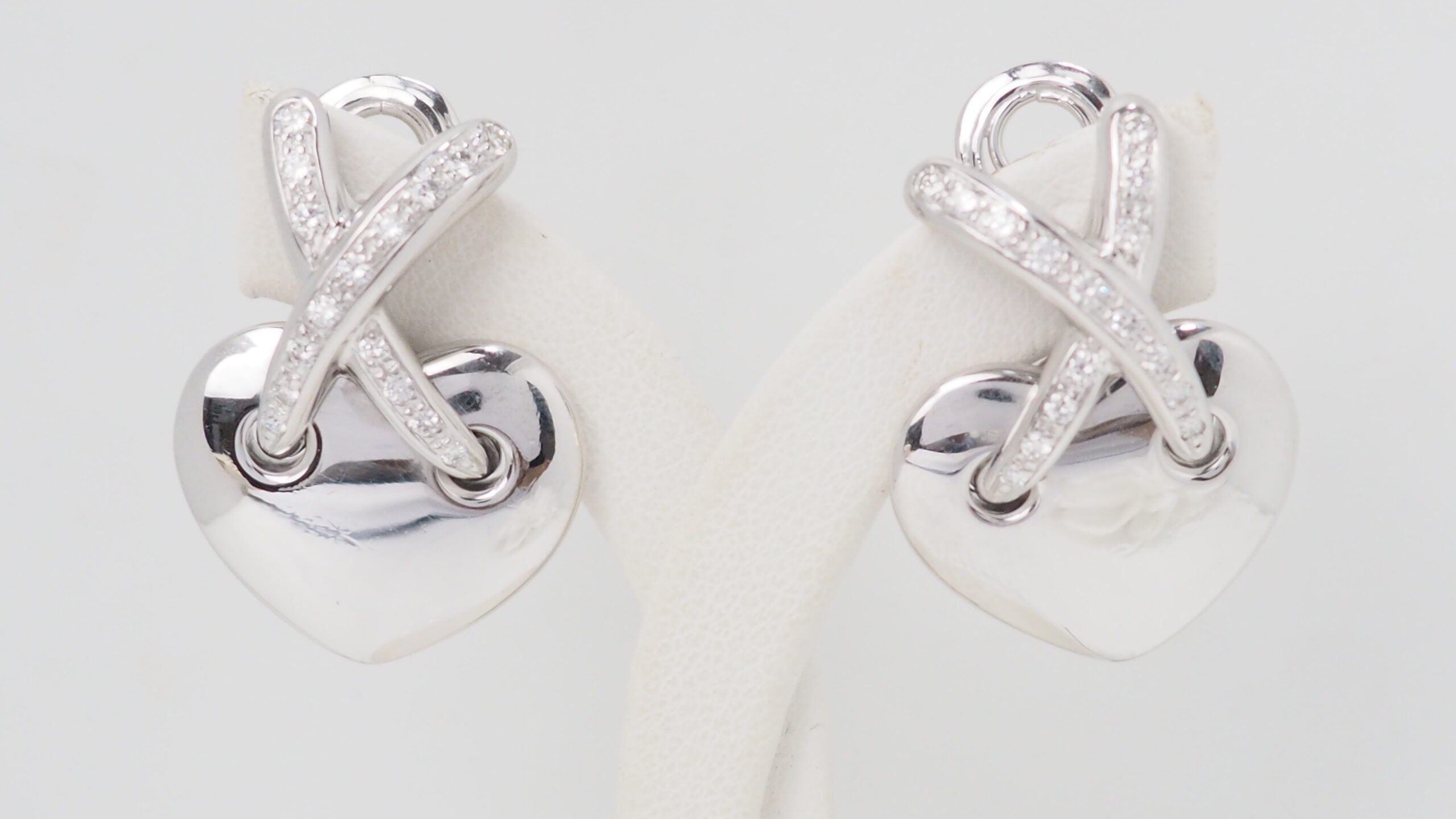 Boucles d'oreilles Chaumet Liens