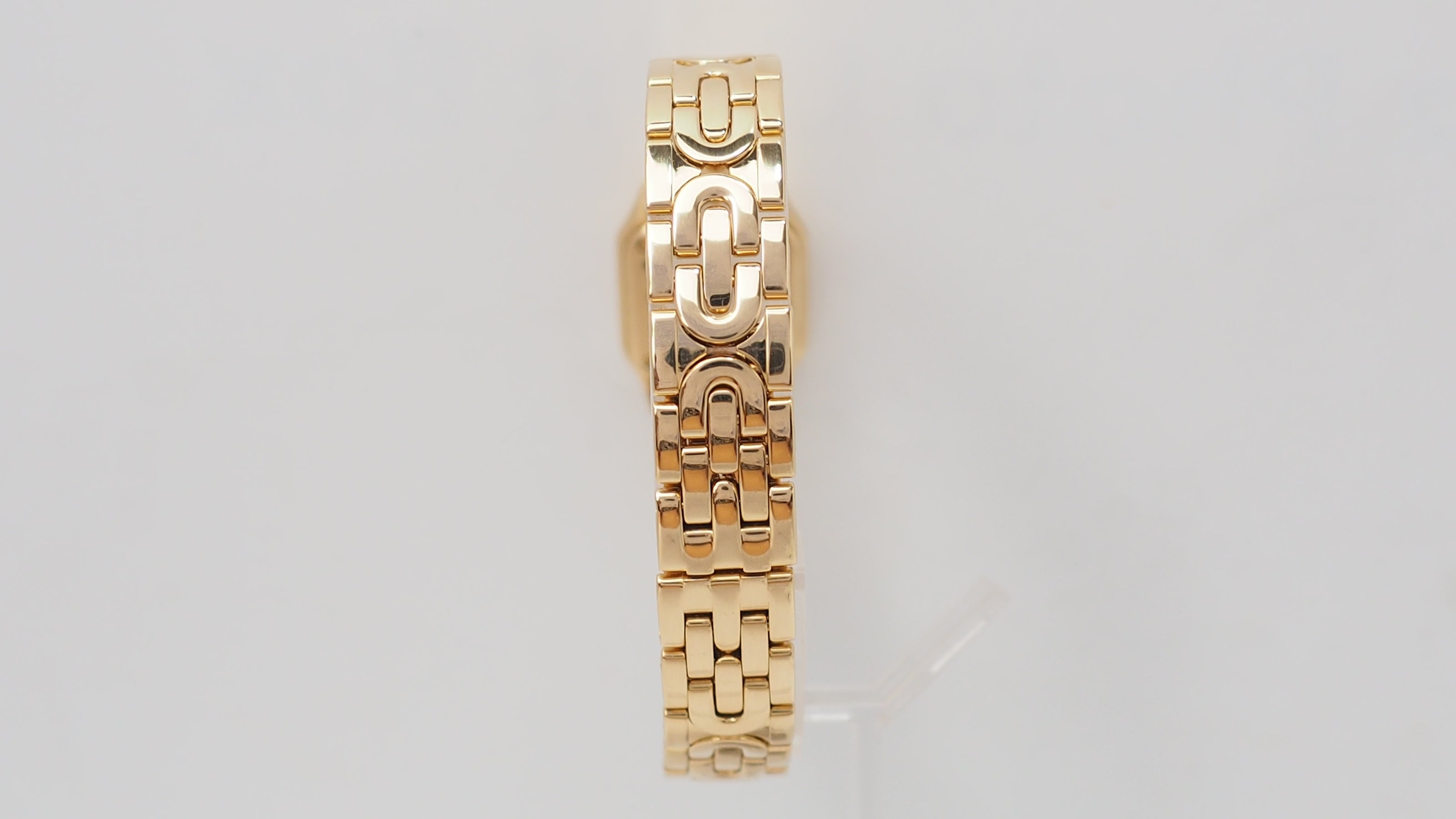 Montre Mini Panthère vintage de Cartier en or jaune