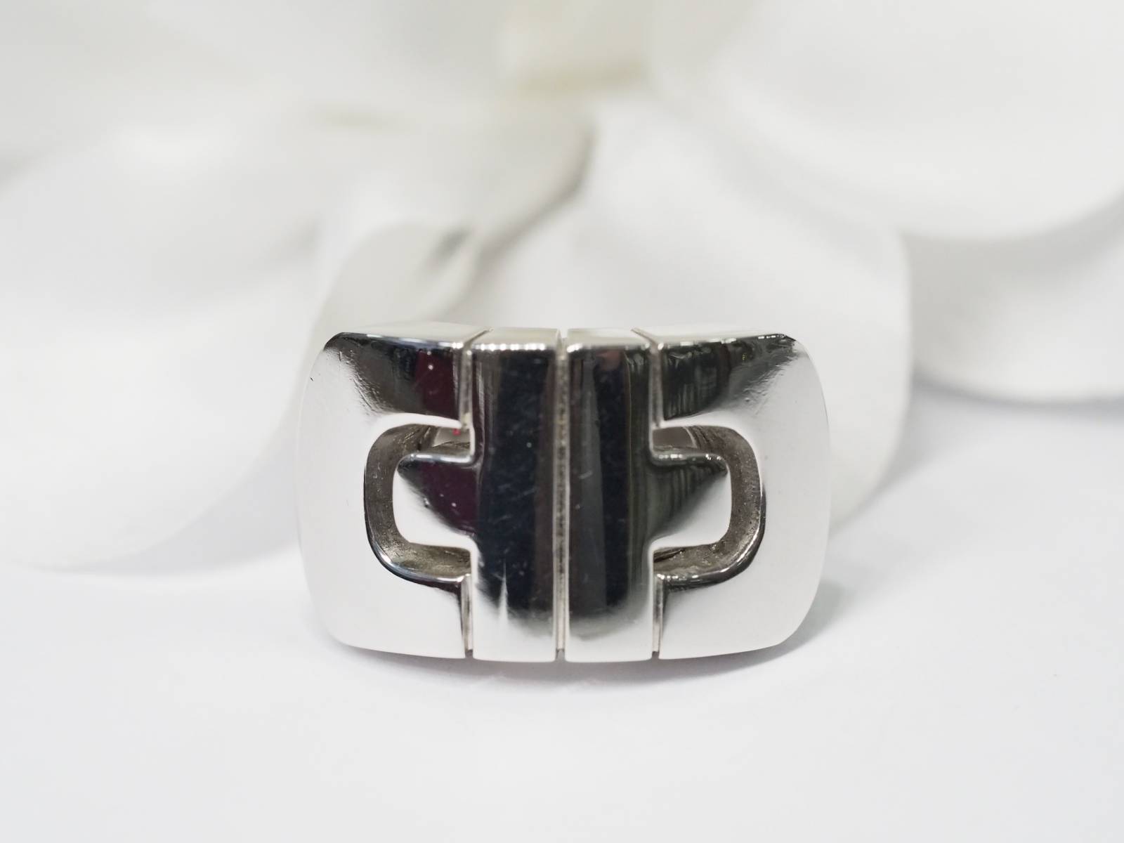 Bague Bvlgari Parentesi en or blanc