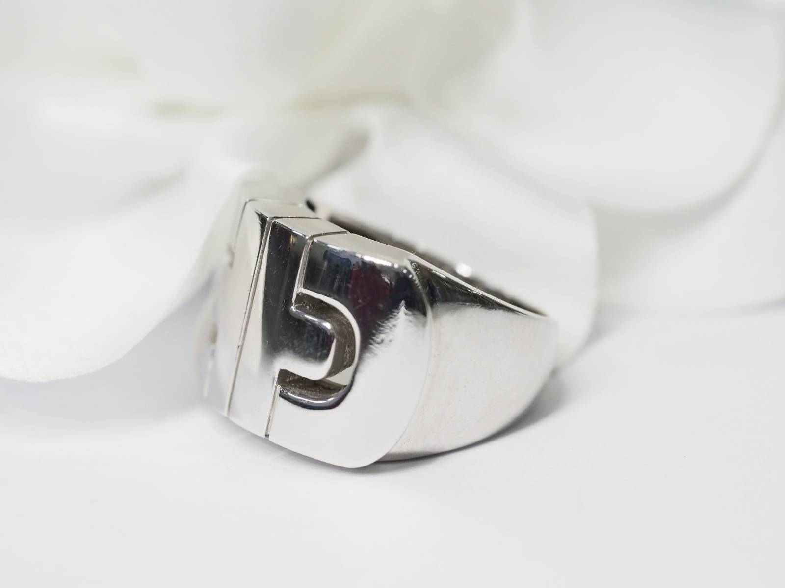 Bague Bvlgari Parentesi en or blanc