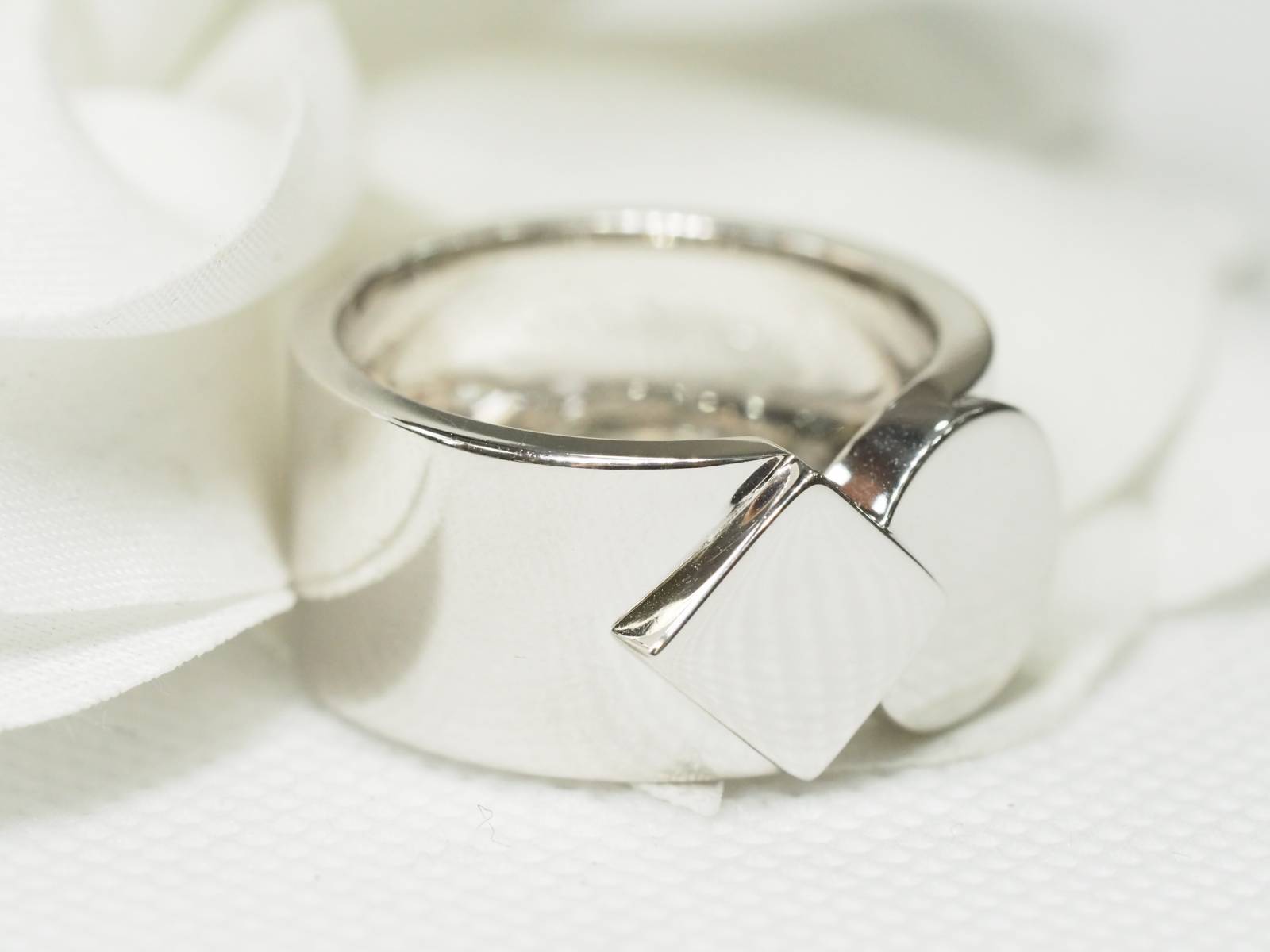 Fred, bague