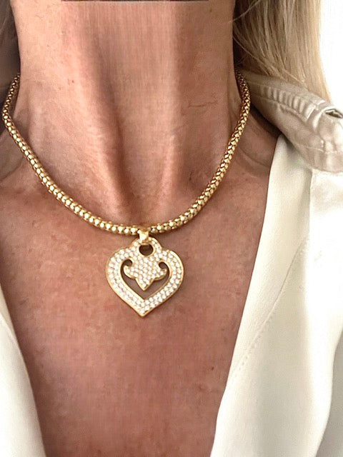 O.J Perrin, Collier Coeur Légende Diamants Or jaune