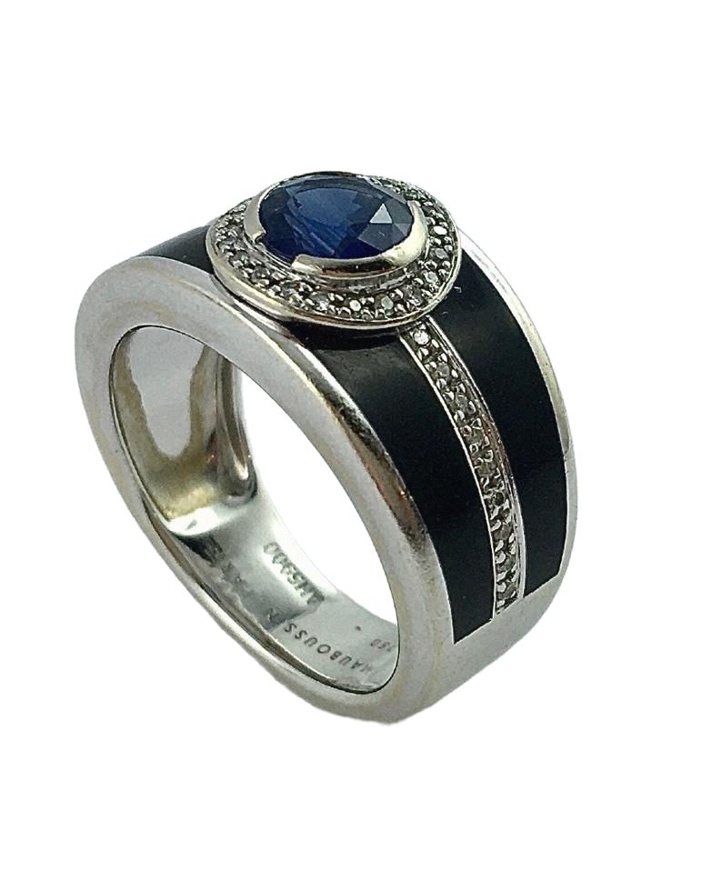 A Mauboussin ring, "Bonbon bleu" model, in 18K white gold