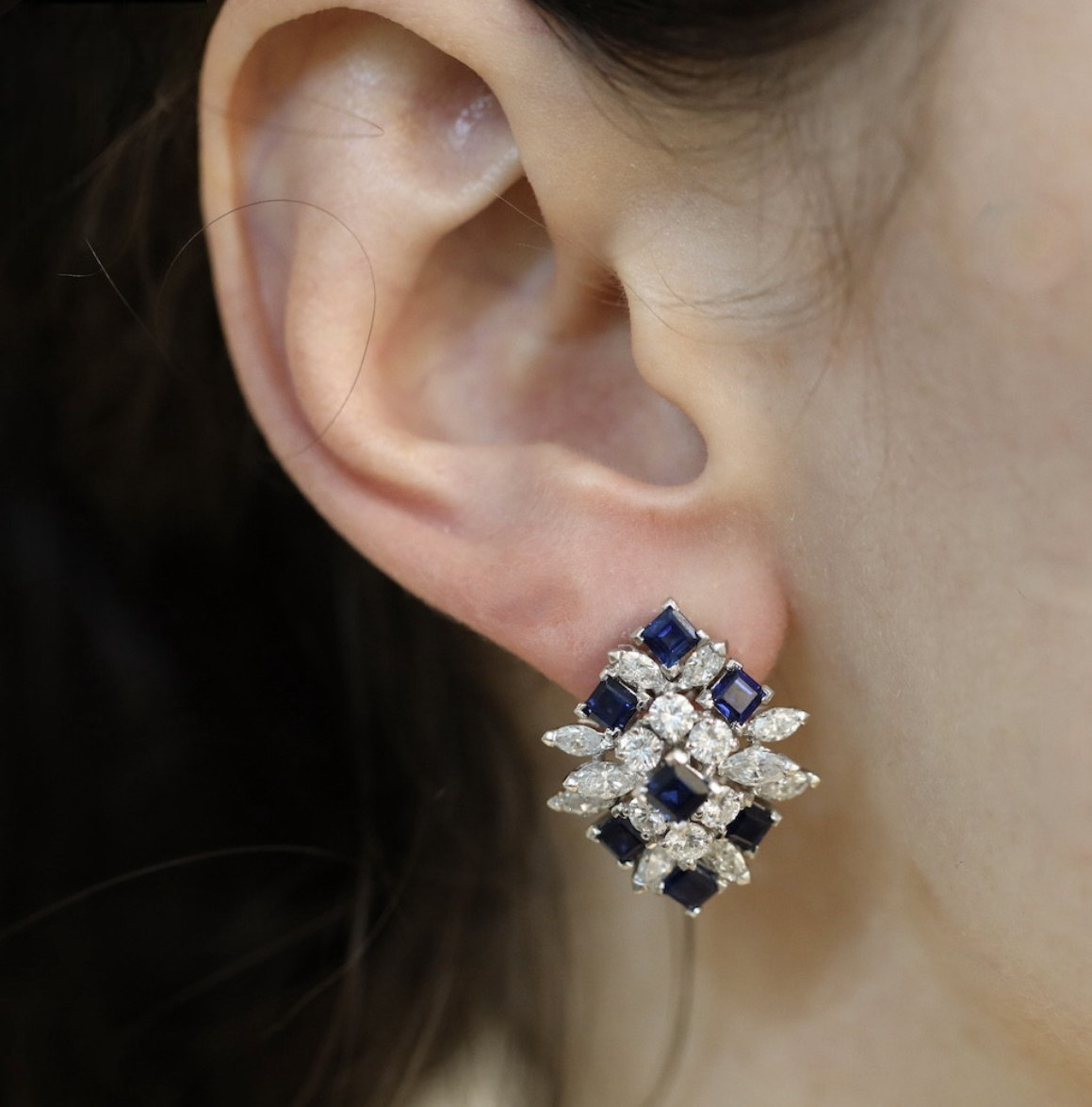 Piaget boucles d'oreilles clips vintage en platine diamants et saphirs