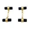 Poiray une paire boutons de manchettes en or jaune et onyx.