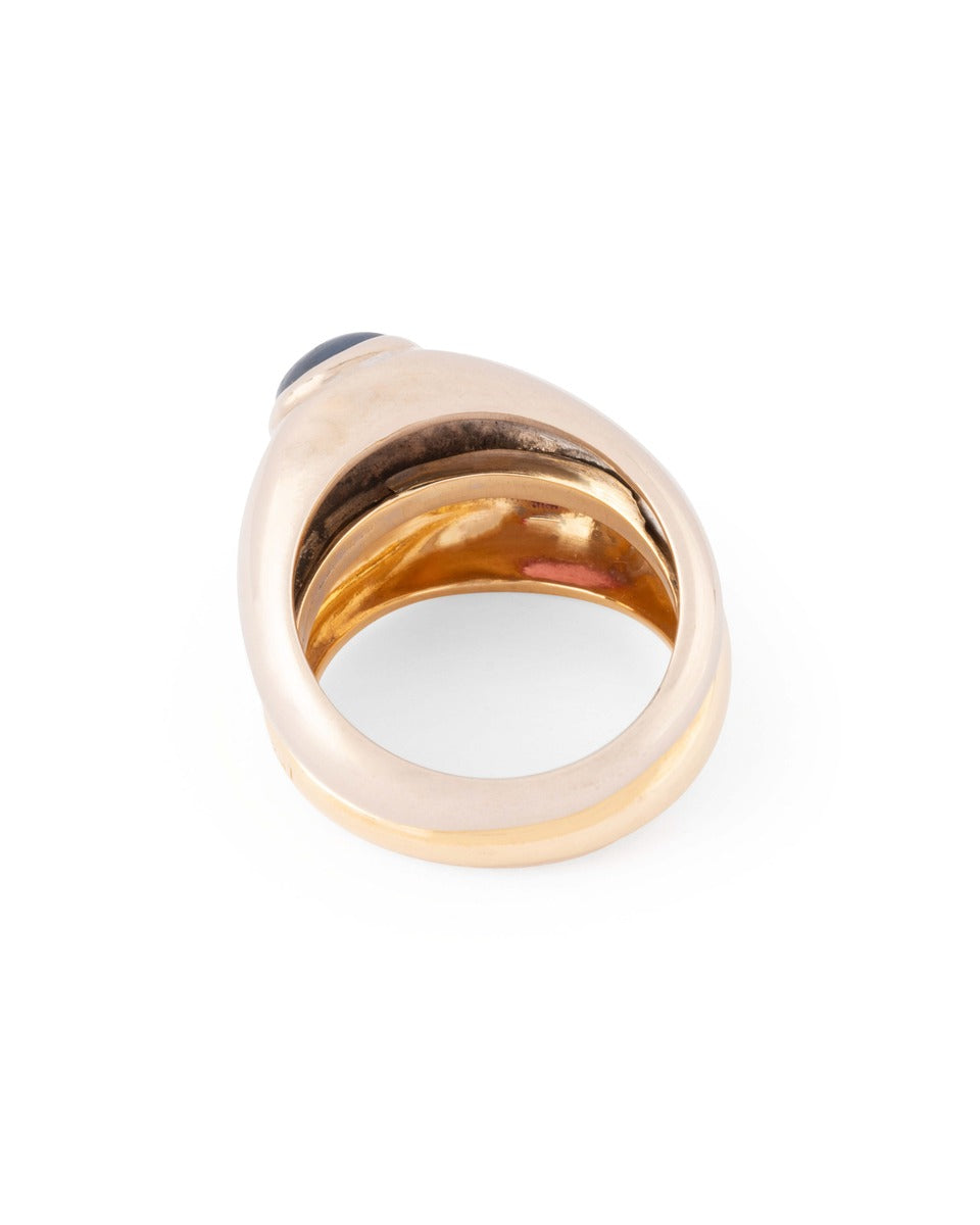 Poiray, 18K yellow and white gold ring with sapphire and tourmaline cabochons