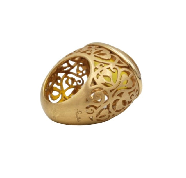 Pomellato, "Arabesque" ring in 18k rose gold set with an amber