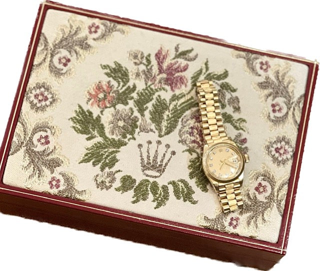 Rolex, Oyster perpetual datejust watch Gold, Vintage diamonds
