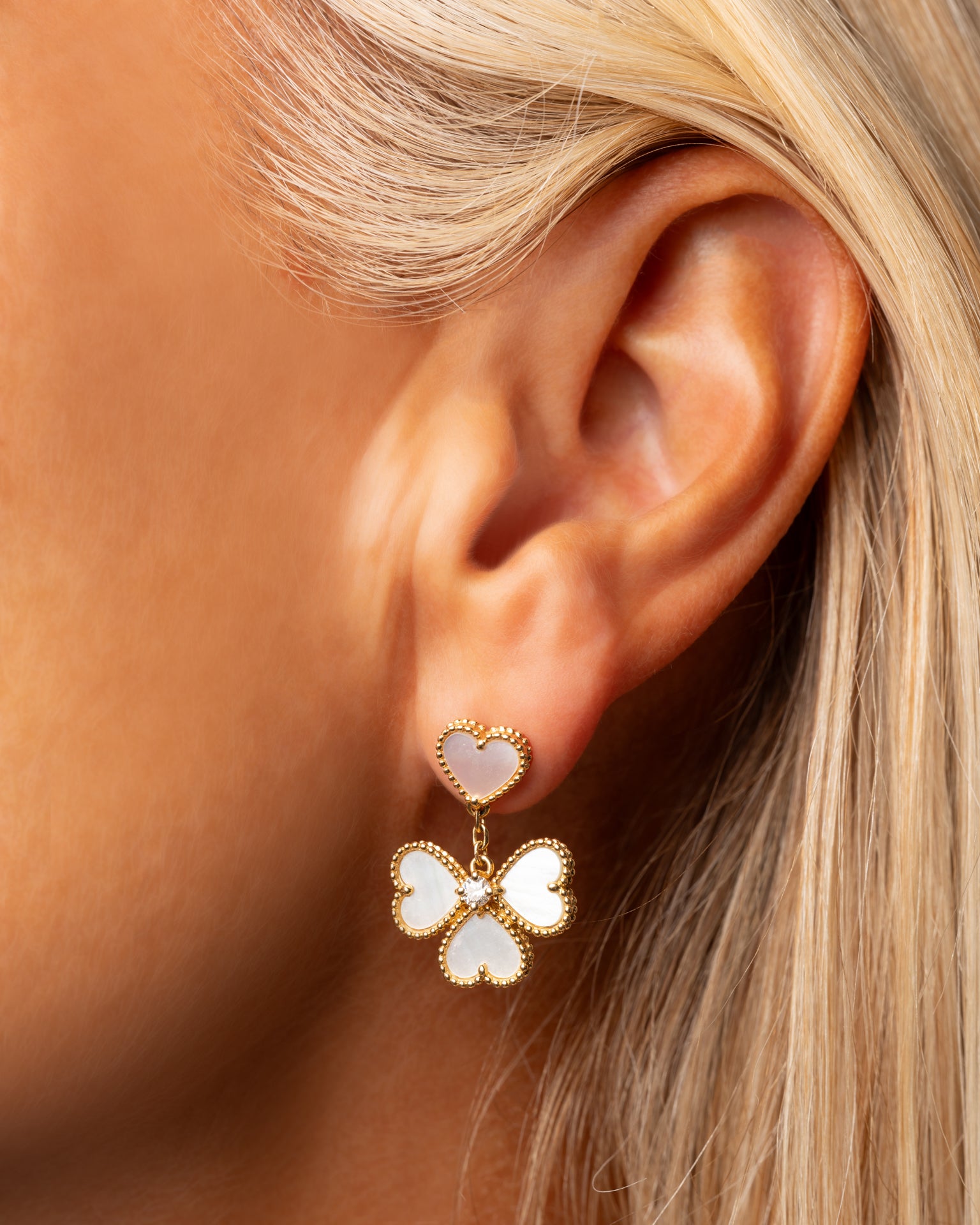 Van Cleef & Arpels Boucles d'oreilles "Sweet Heart"
