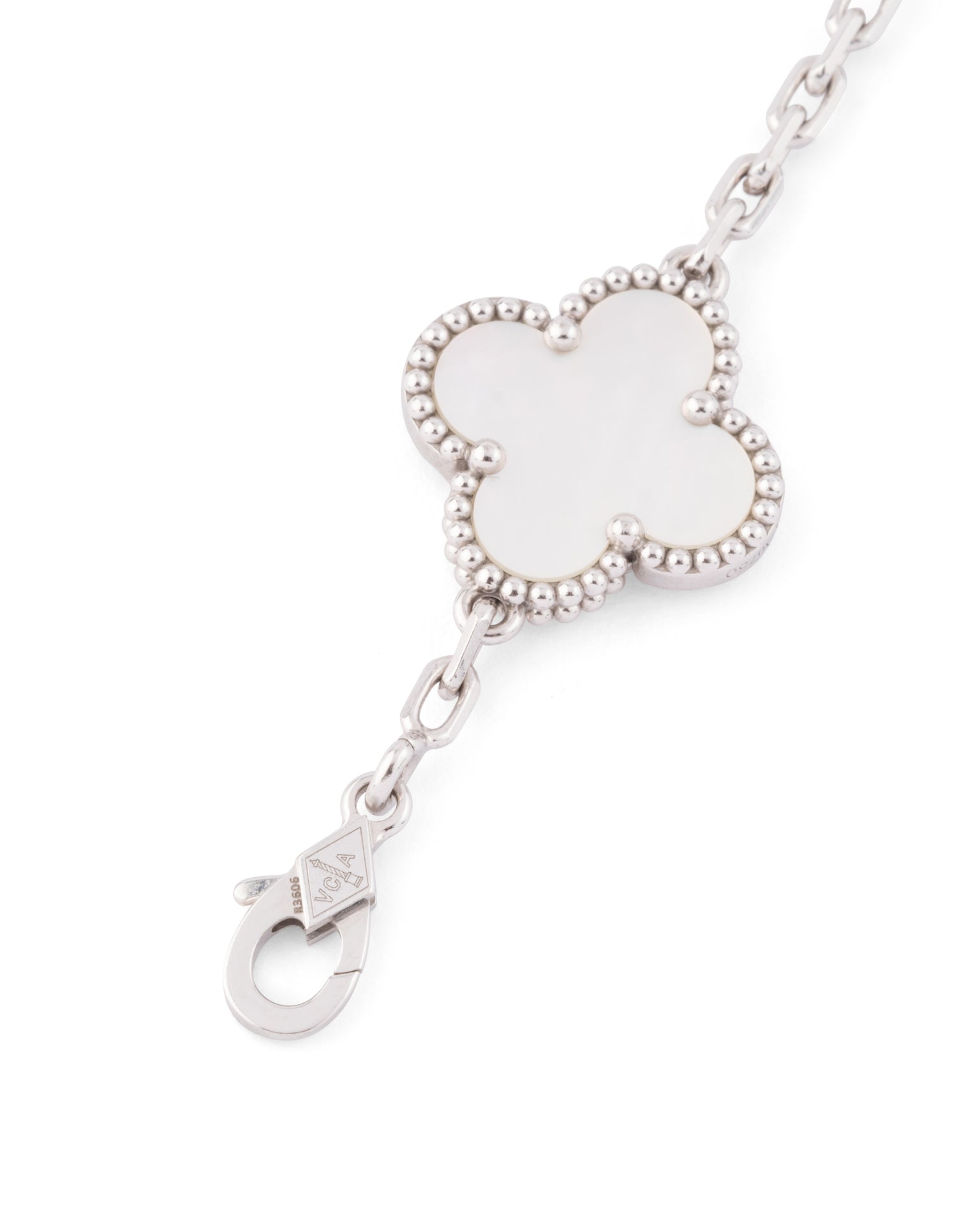 Van Cleef & Arpels Bracelet "Vintage Alhambra" 5 motifs nacre et or Blanc